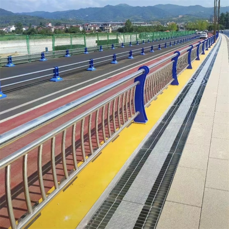桥梁护栏
