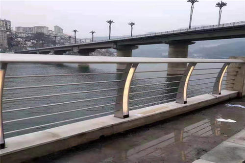 近期灯光护栏供给端压力会明显更小一些 近期灯光护栏供给端压力会明显更小一些