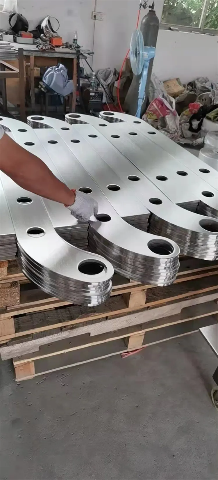 桥梁护栏市场整体成交情况不佳